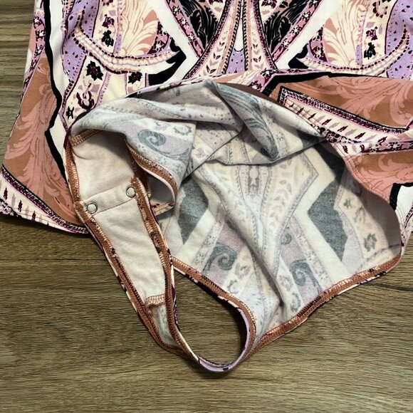 Women's Free People Pick A Place Bodysuit SZ Medium Purple Multi Print Lace Up - Picture 7 of 12